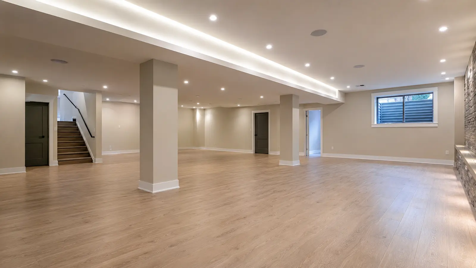 Finished basement: Open Recreation Basement
